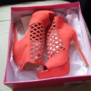 Lacey red open toes sandal